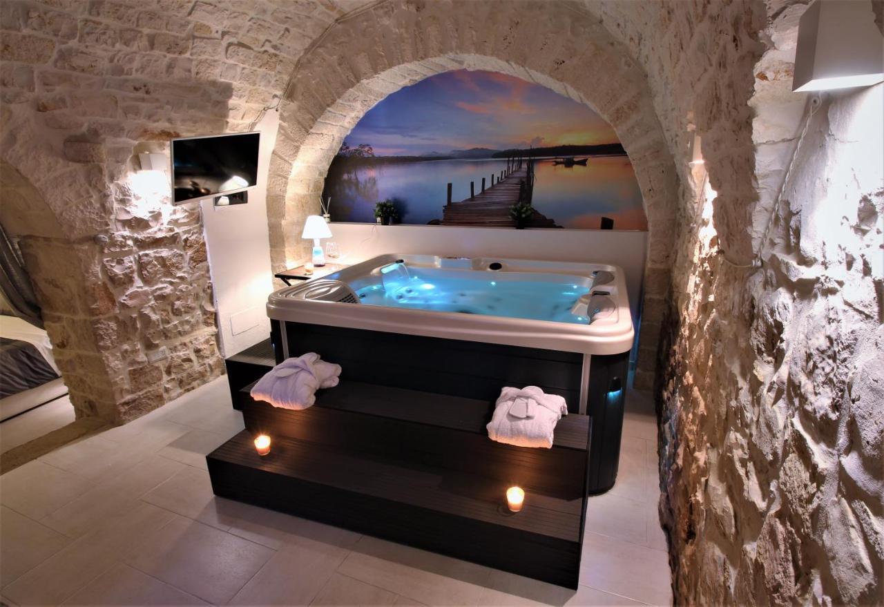 Albergo Diffuso Dimora Rossi B&B Turi Exterior foto