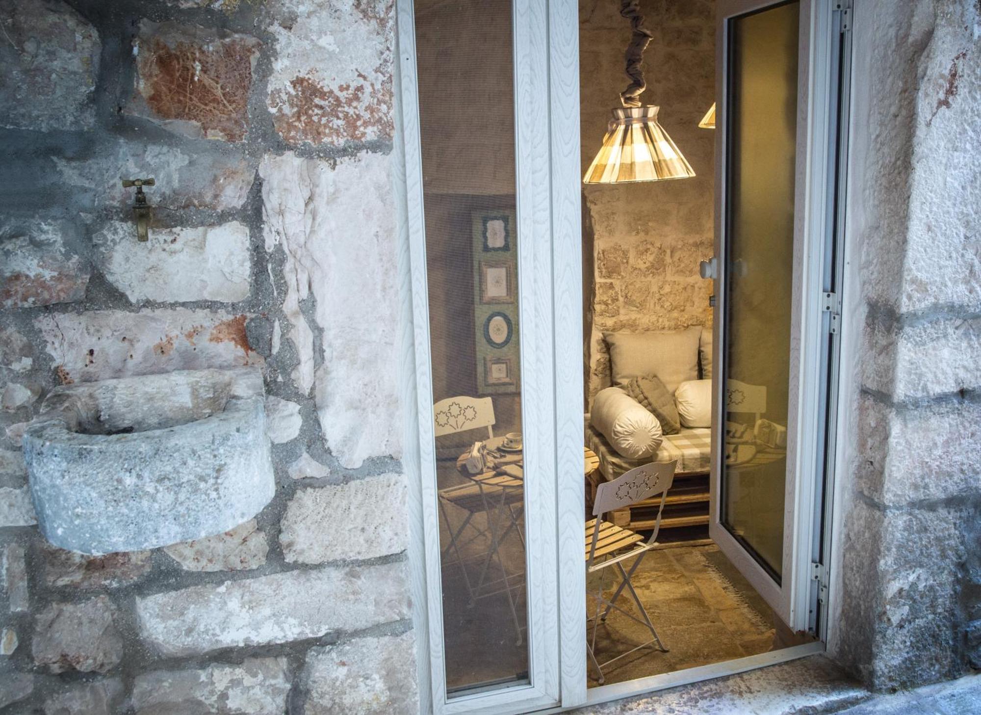 Albergo Diffuso Dimora Rossi B&B Turi Habitación foto